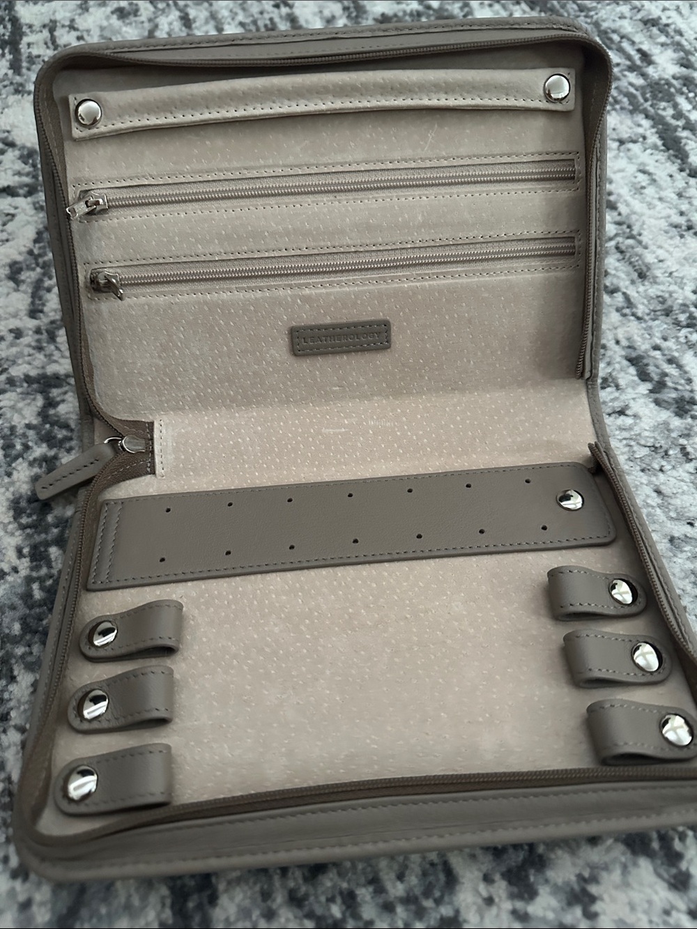Leatherology Jewelry Organizer